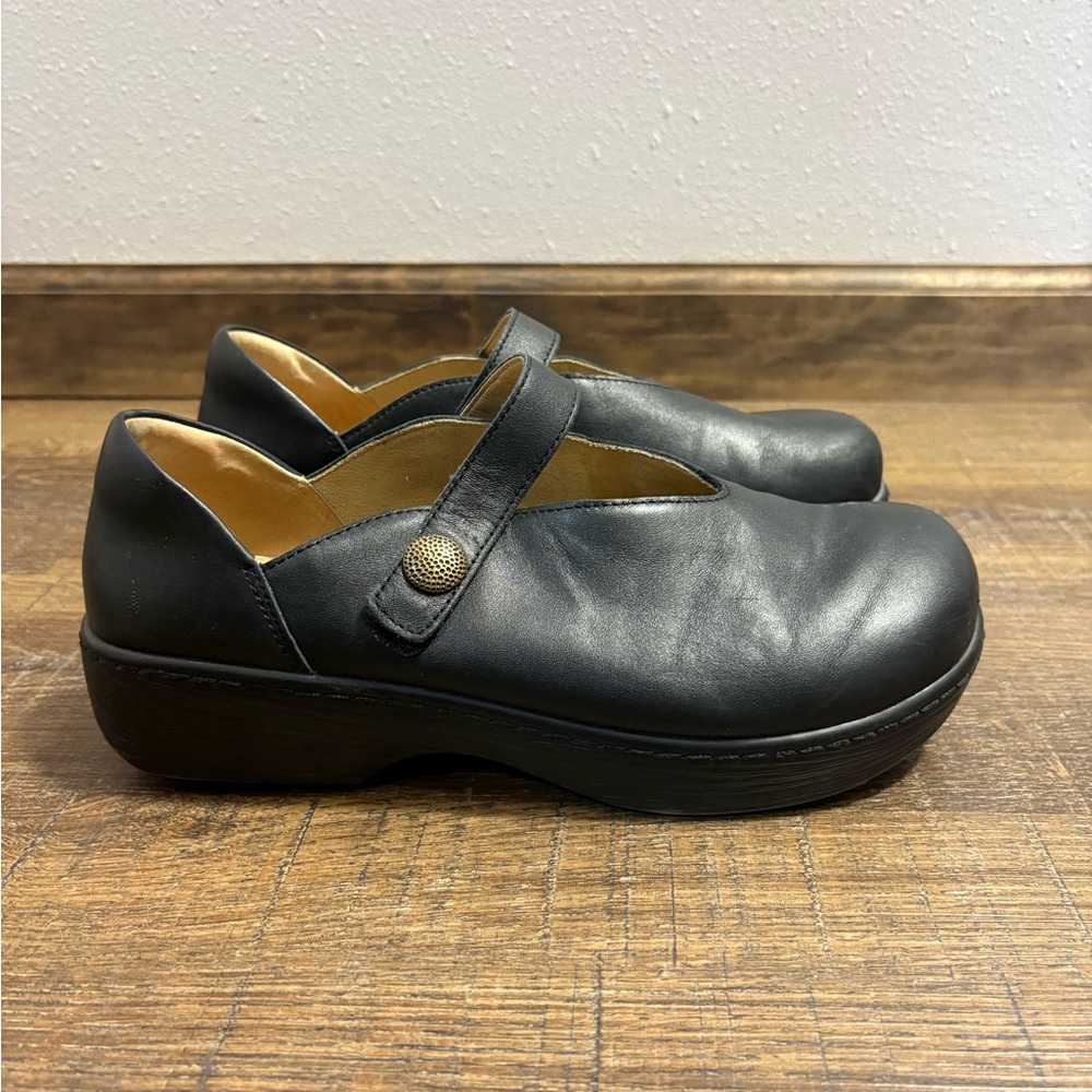Alegria Black Leather Clog - Picture 3 of 10